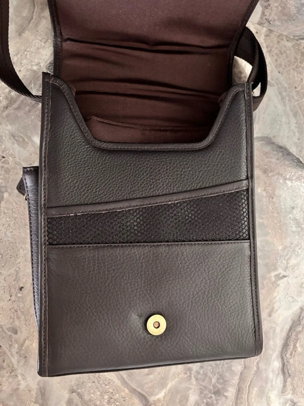 Vtg Rocky Mountaineer Leather Messenger/ Hiking Bag With Dust Bag Brown EUC